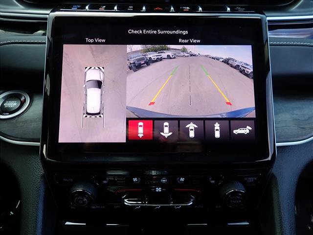 Used 2022 Jeep Grand Cherokee Limited 4xe w/ Luxury Tech Group II AWD/4WD image 20