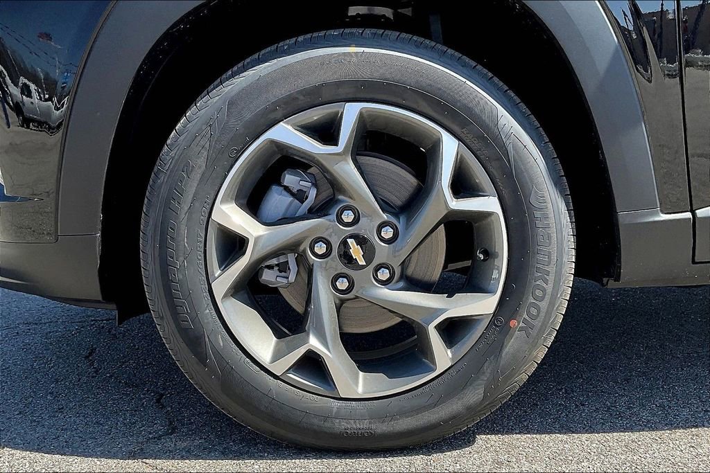 New 2026 Chevrolet Trax LT image 12