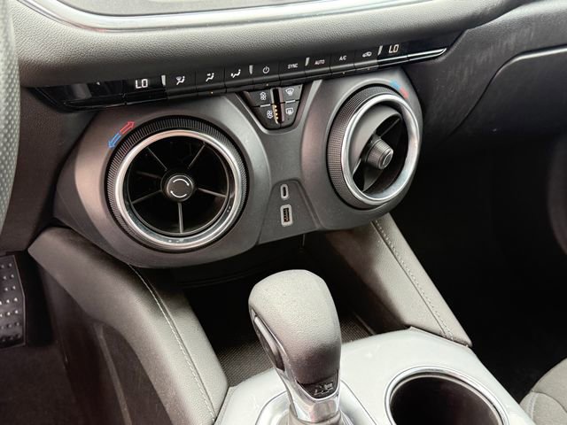 Used 2022 Chevrolet Blazer LT FWD image 23