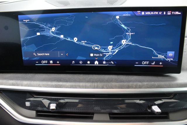 Used 2025 BMW X5 xDrive40i w/ Climate Comfort Package image 22