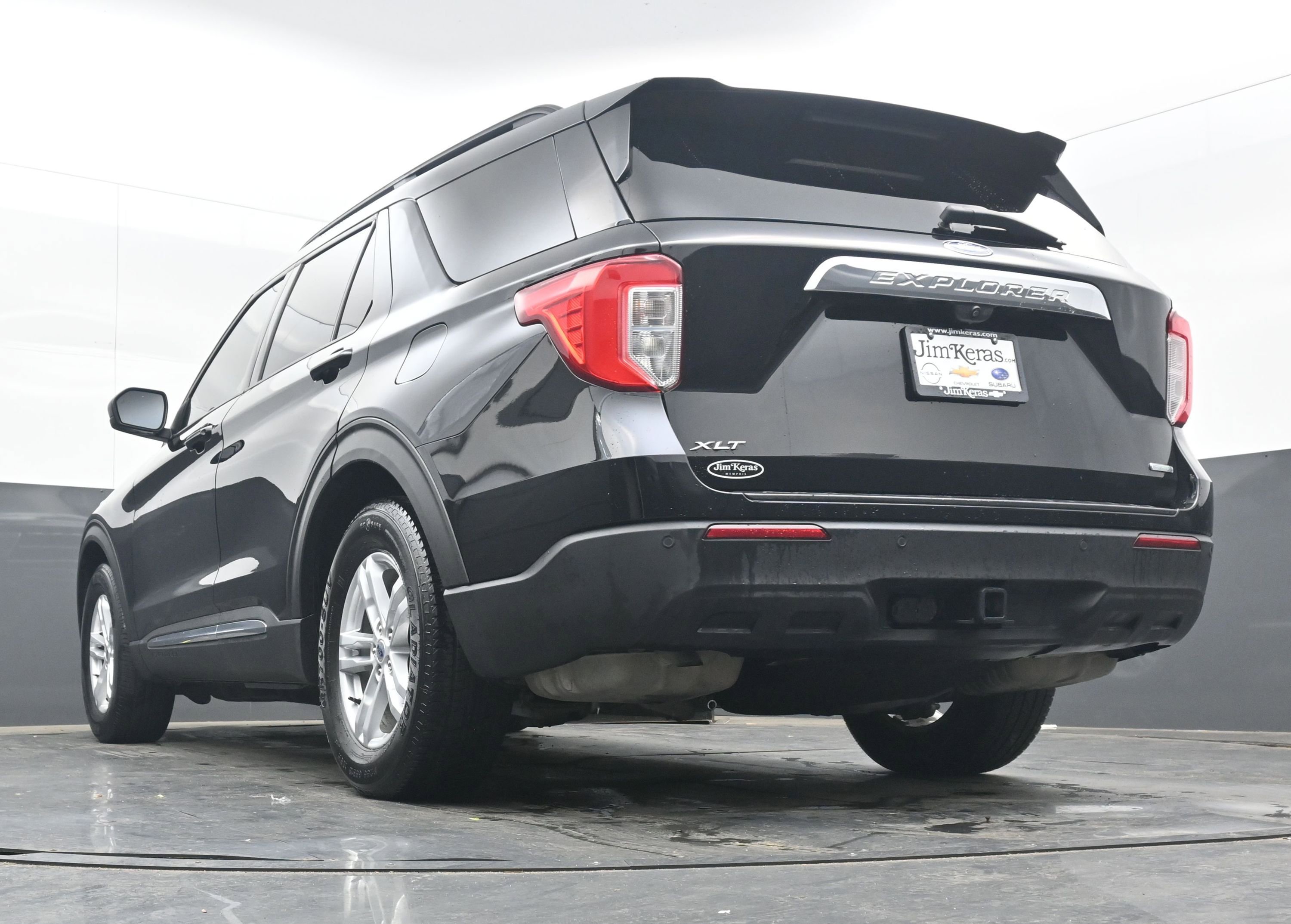 Used 2020 Ford Explorer XLT w/ Class III Trailer Tow Package image 31