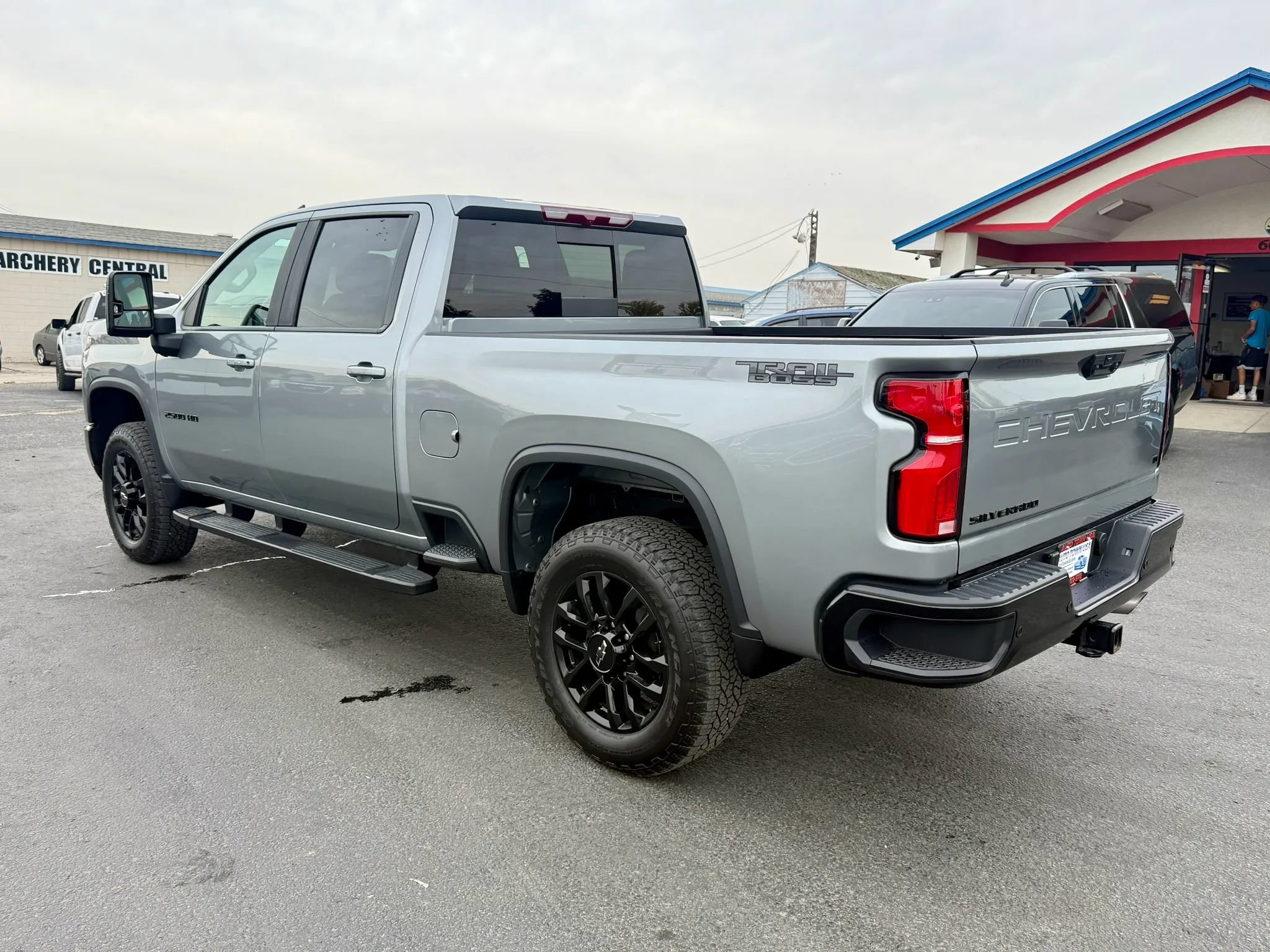 Used 2025 Chevrolet Silverado 2500 LT w/ Trail Boss Package AWD/4WD image 3
