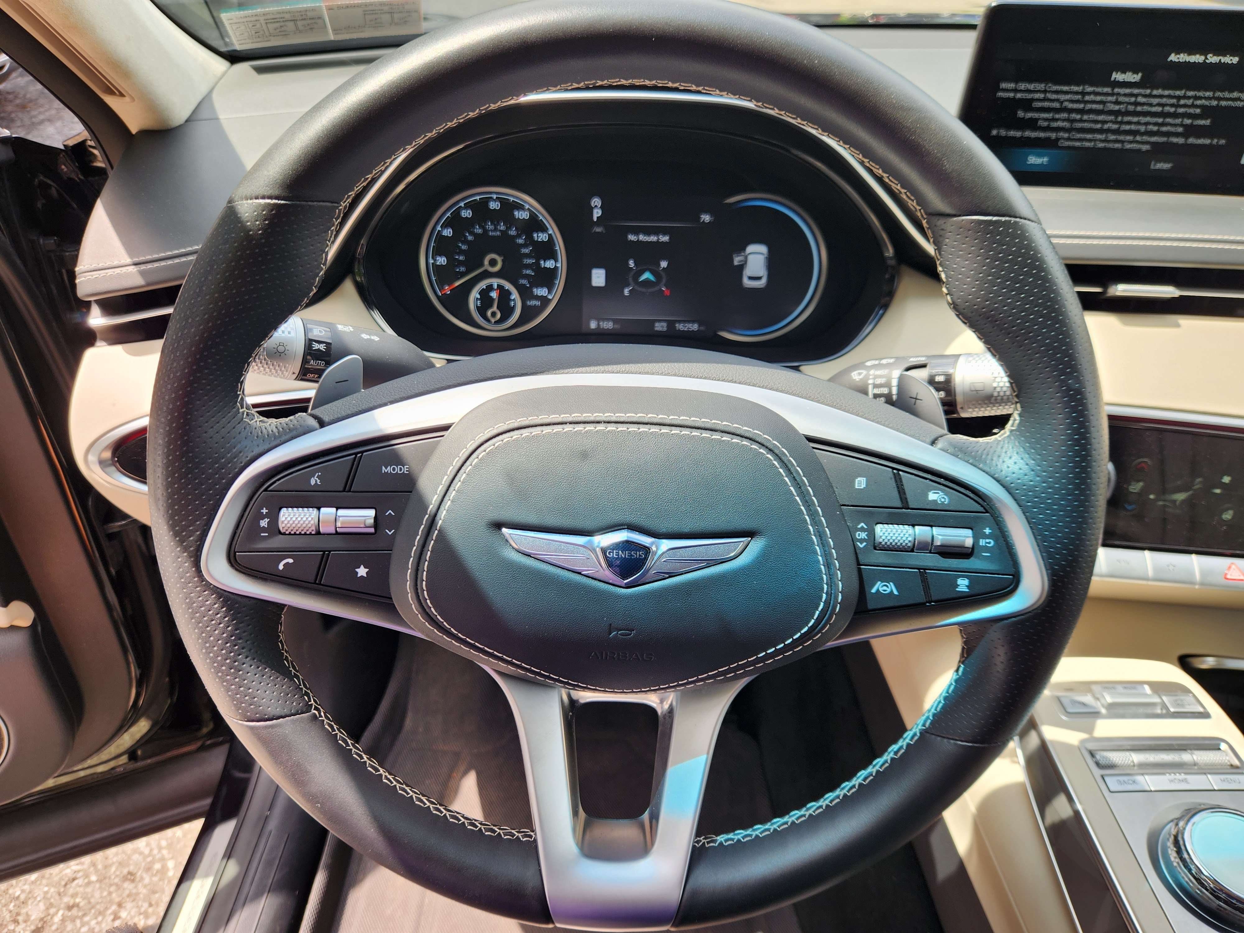 Used 2025 Genesis GV70 3.5T Sport w/ Sport Advanced Package AWD/4WD image 6
