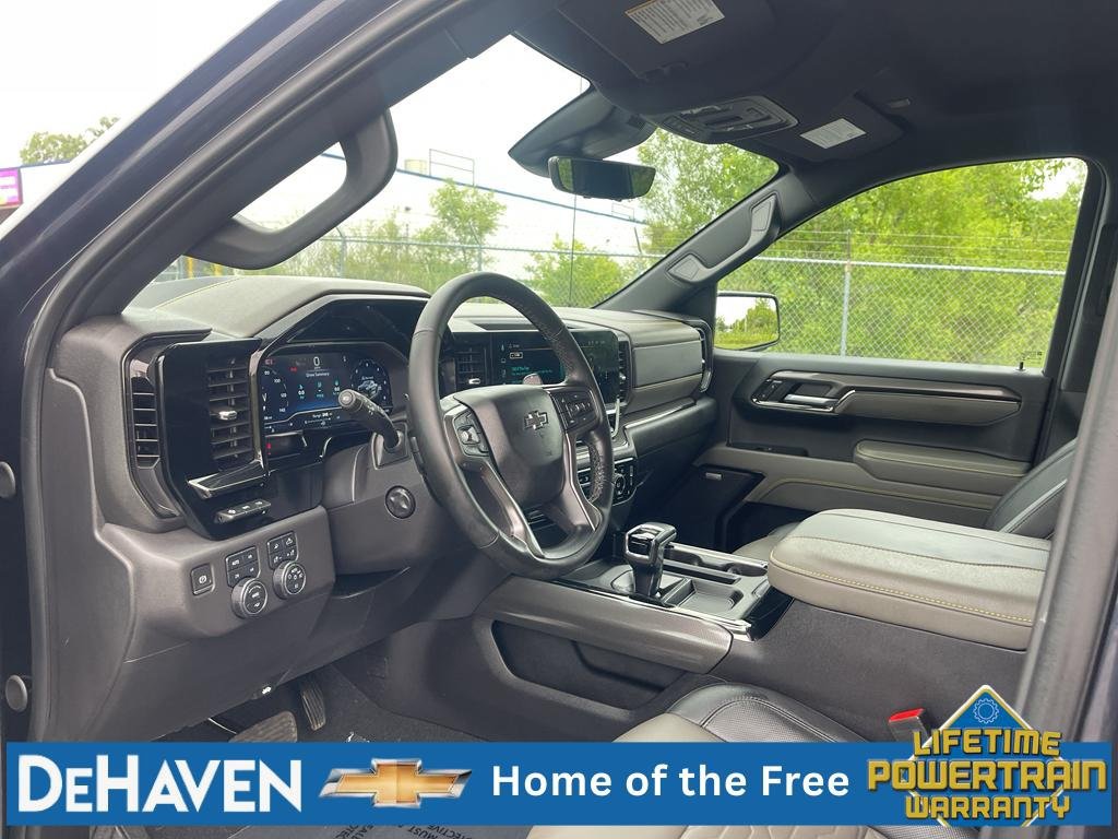 Used 2024 Chevrolet Silverado 1500 ZR2 w/ Technology Package AWD/4WD image 11