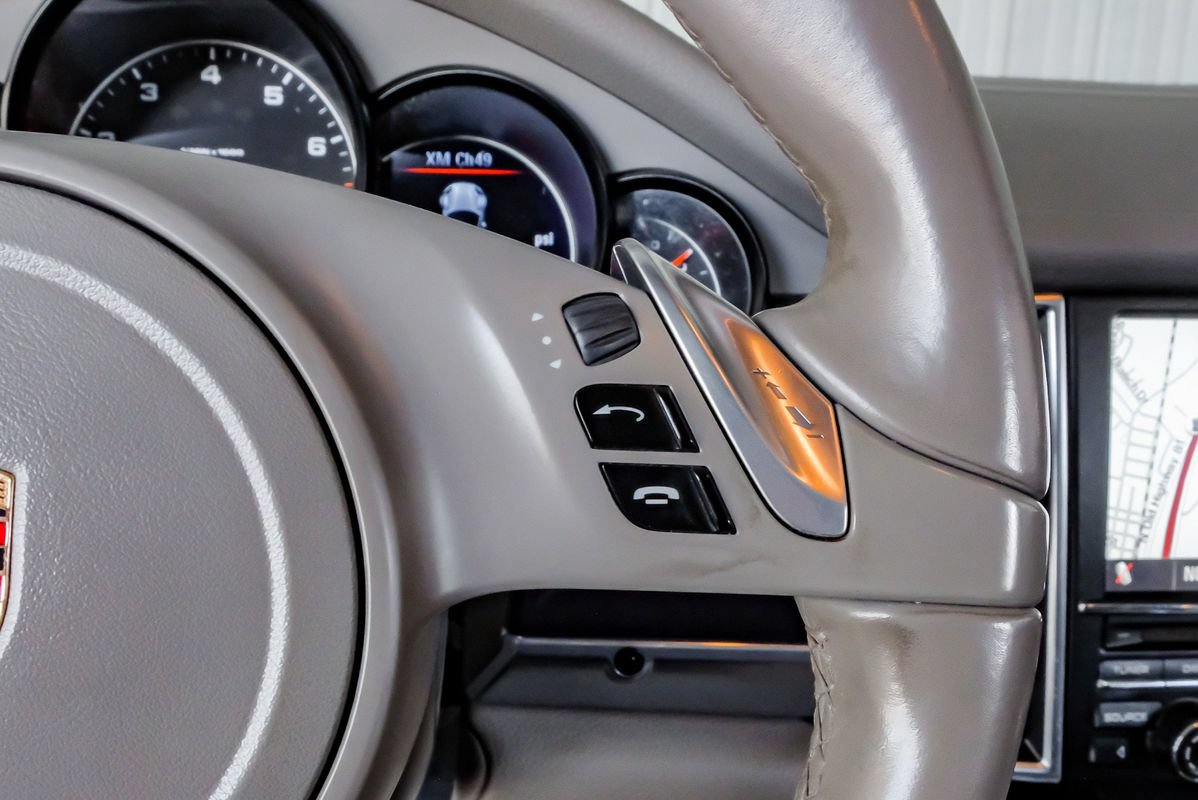 Used 2011 Porsche Panamera 4 AWD/4WD image 18