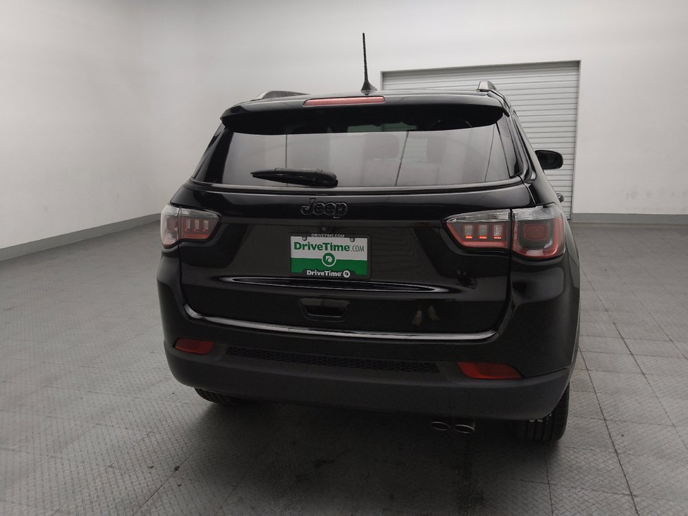 Used 2019 Jeep Compass Latitude FWD image 7