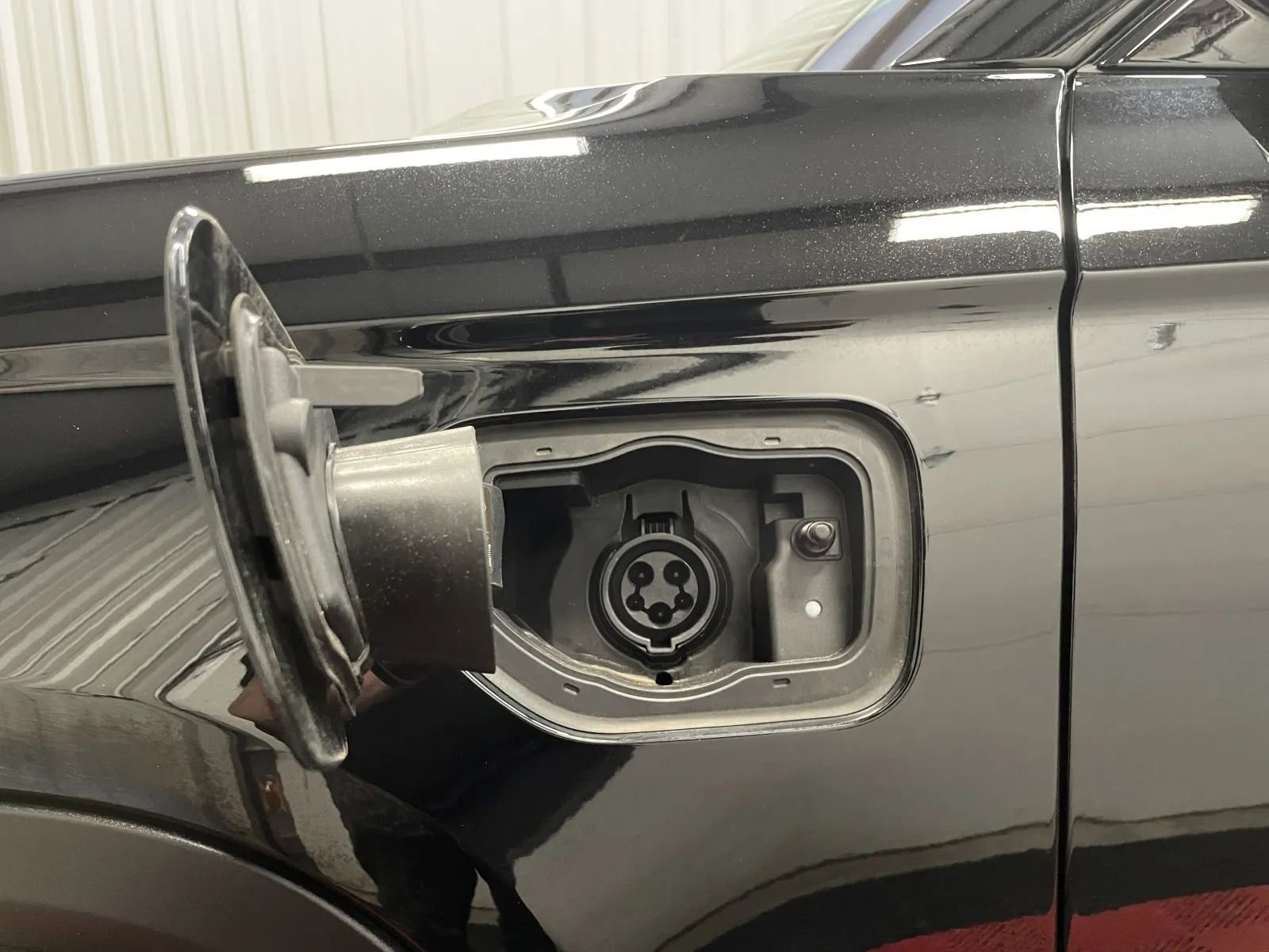 Used 2024 Jeep Grand Cherokee Limited 4xe image 11