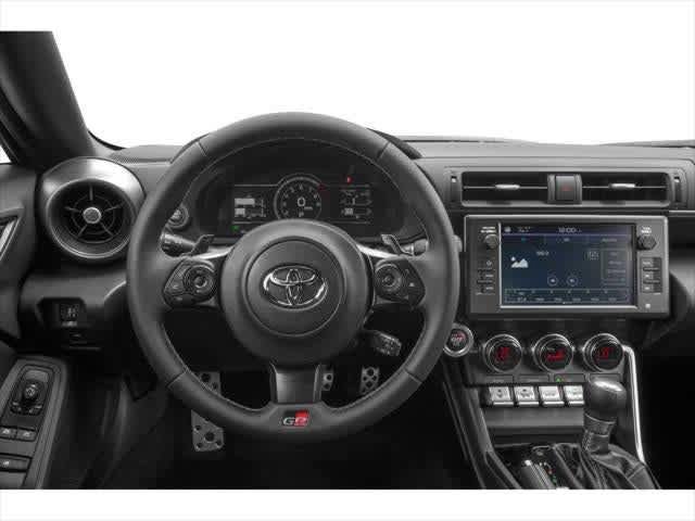 Used 2025 Toyota GR86 Premium w/ ALL Weather Mat Package (TMS) RWD image 4