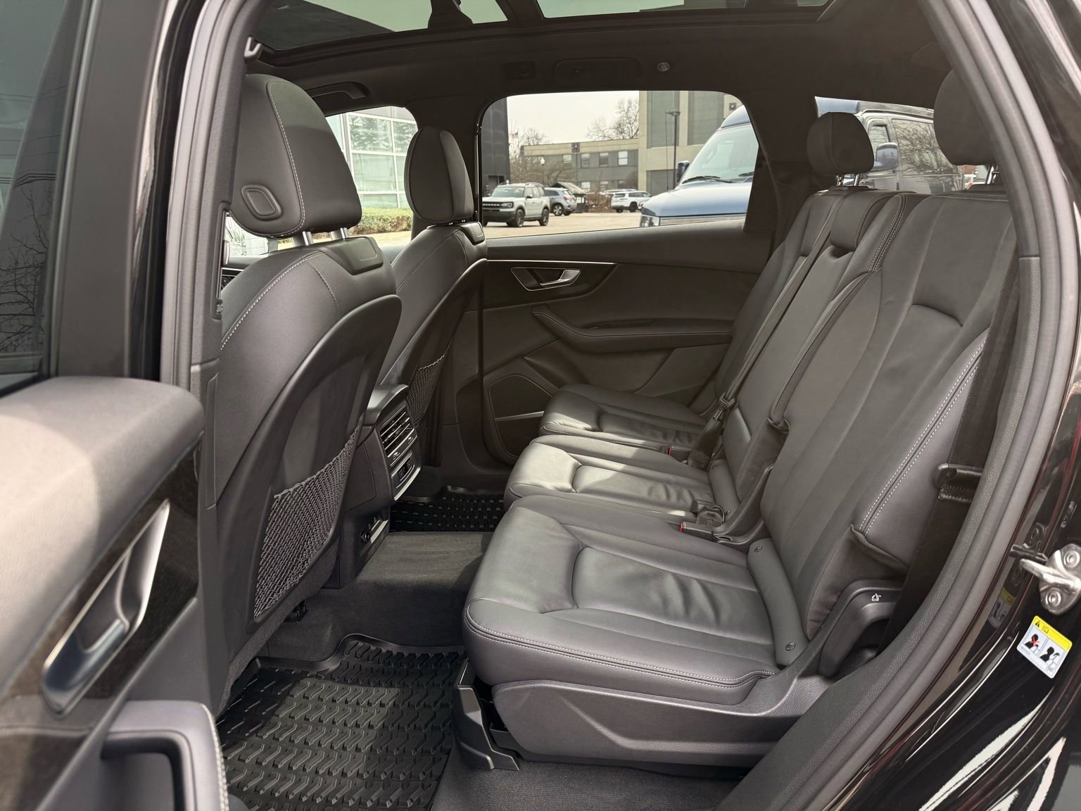 Used 2025 Audi Q7 3.0T Premium Plus w/ Premium Plus Package image 40