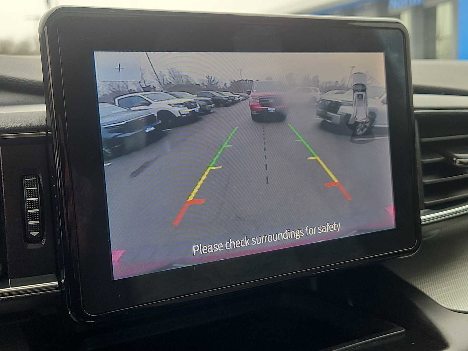 Used 2020 Ford Explorer XLT w/ Equipment Group 202A image 24