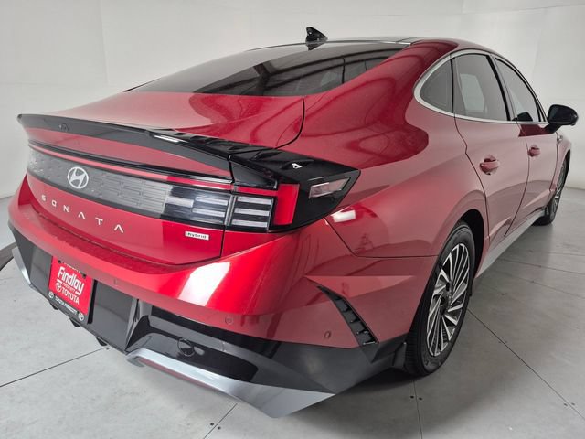Used 2025 Hyundai Sonata Limited FWD image 4