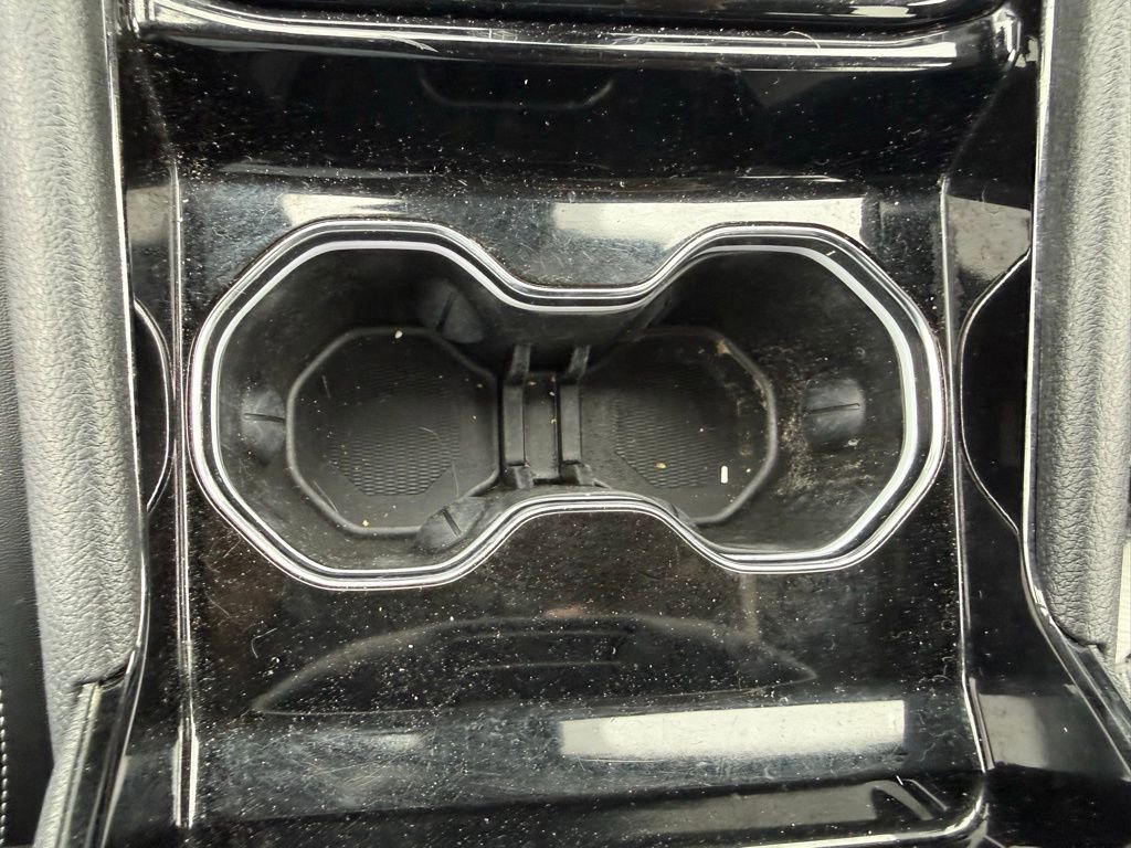 Used 2023 Jeep Grand Cherokee L Limited image 22