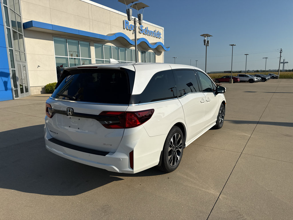 New 2027 Honda Odyssey Elite image 5