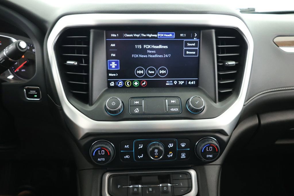 Used 2023 GMC Acadia SLE image 15