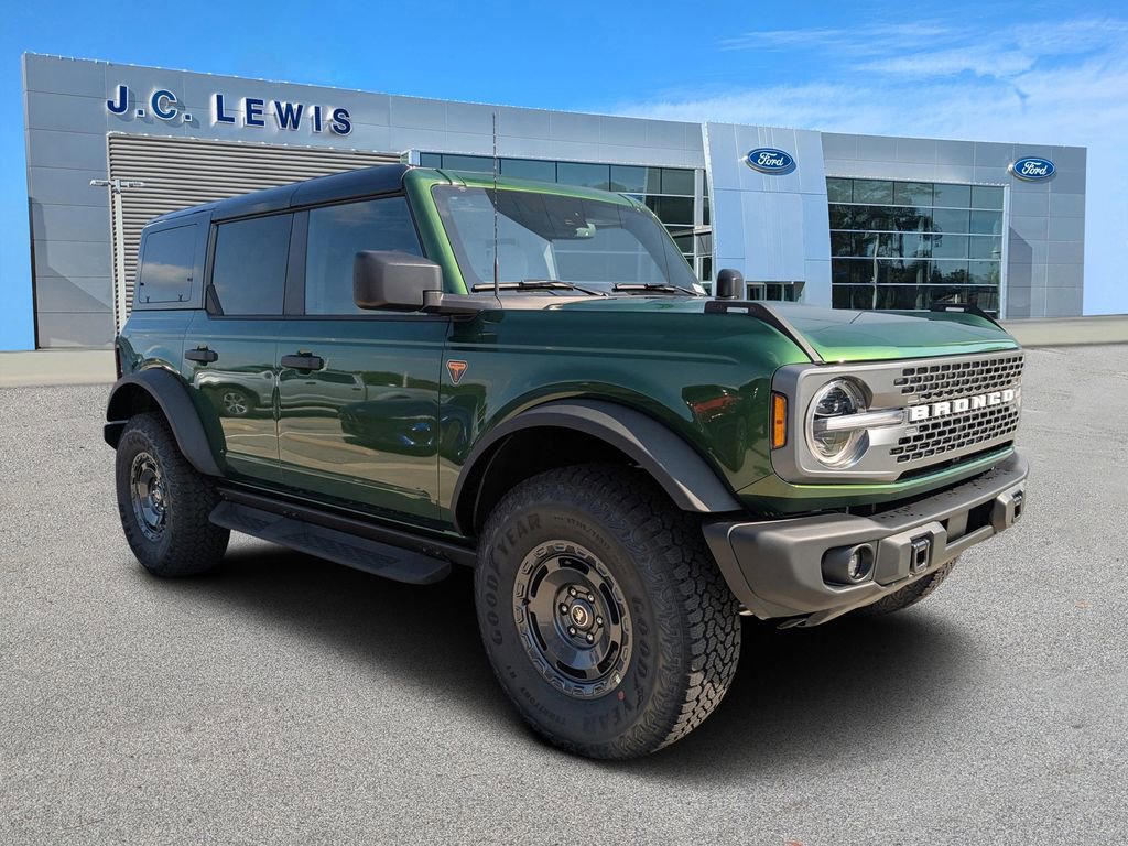 New 2025 Ford Bronco Badlands w/ Sasquatch Package