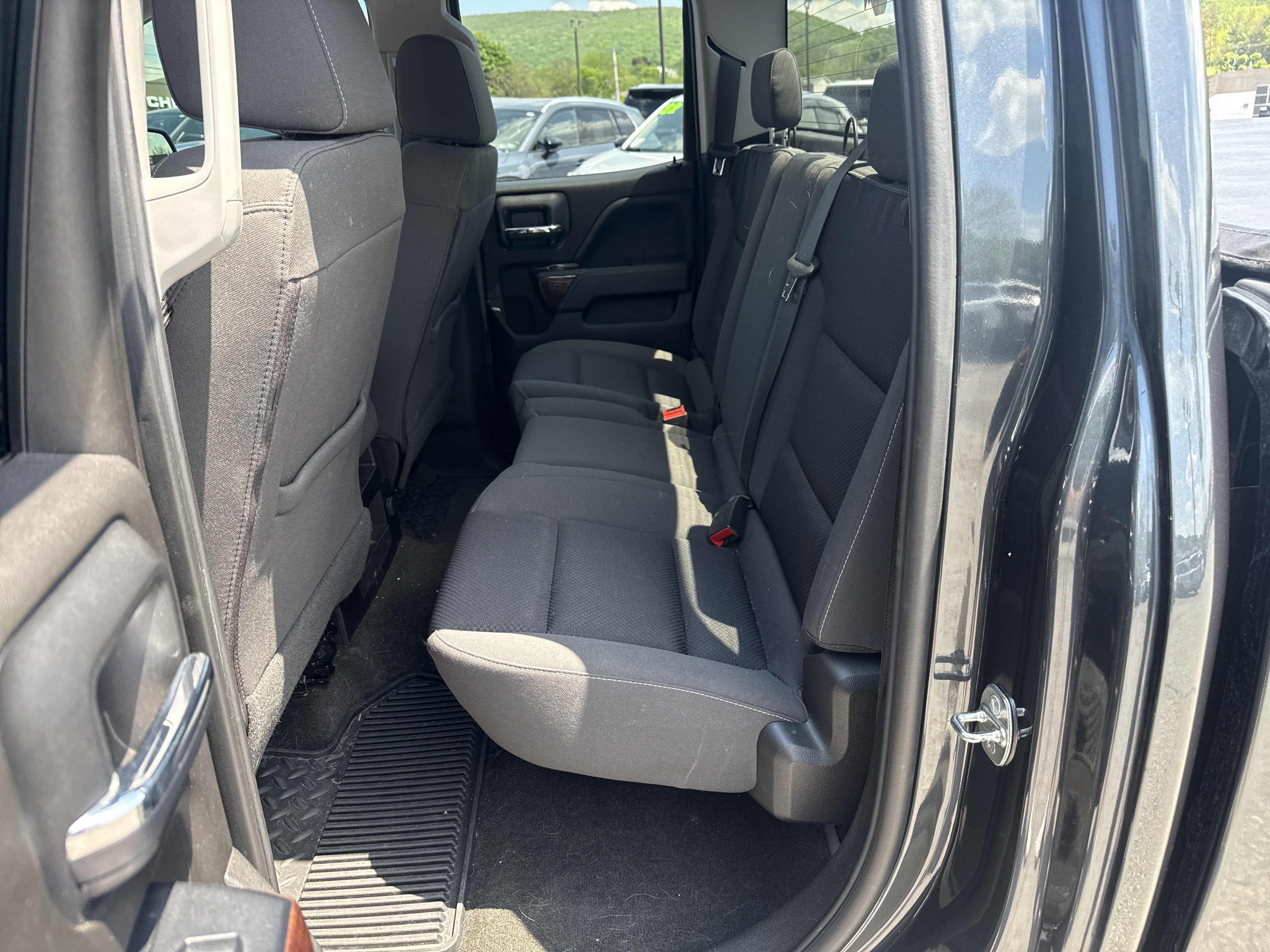 Used 2018 GMC Sierra 1500 SLE w/ SLE Value Package AWD/4WD image 13