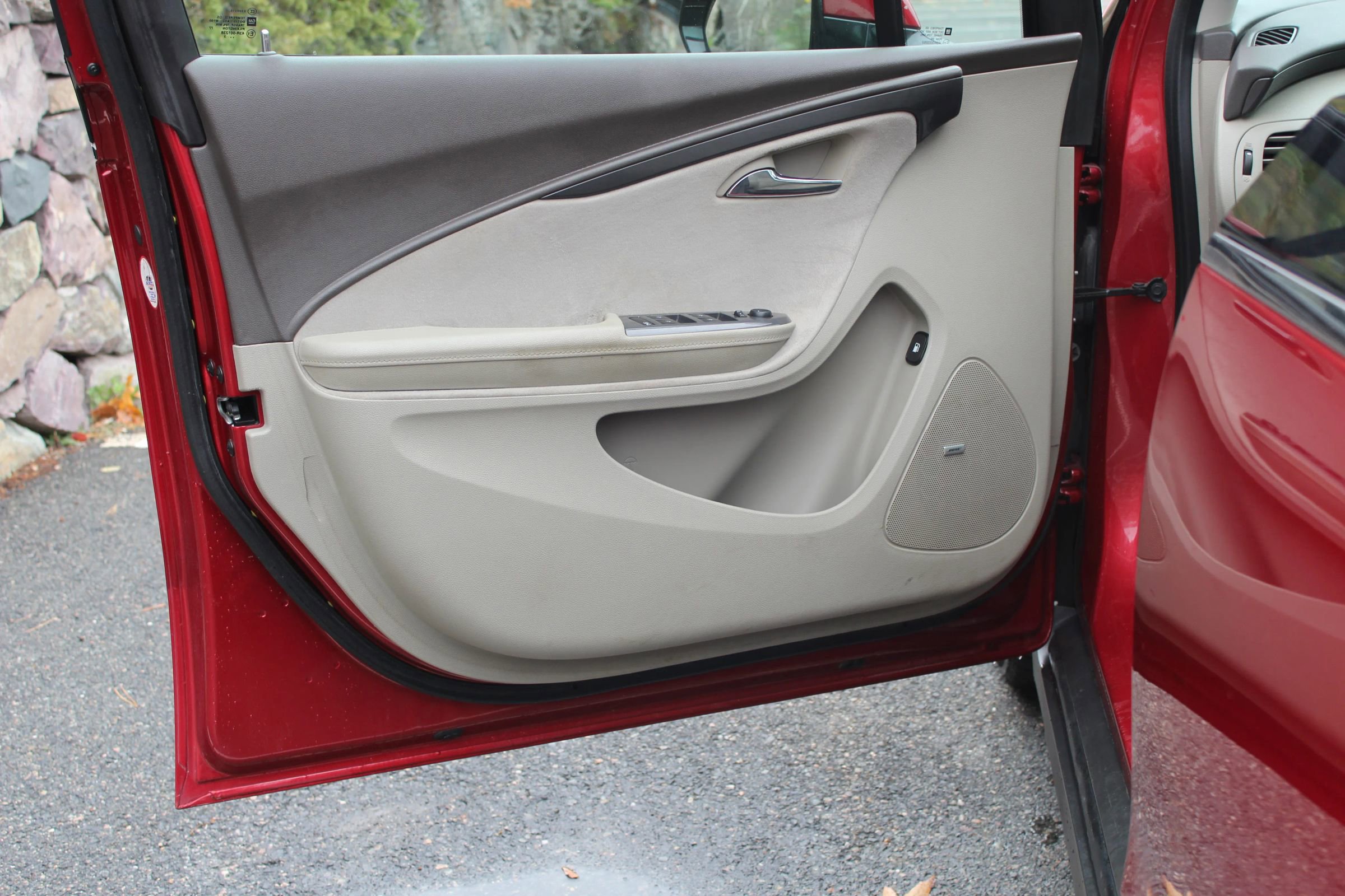 Used 2014 Chevrolet Volt Premium w/ Premium Trim Package image 12