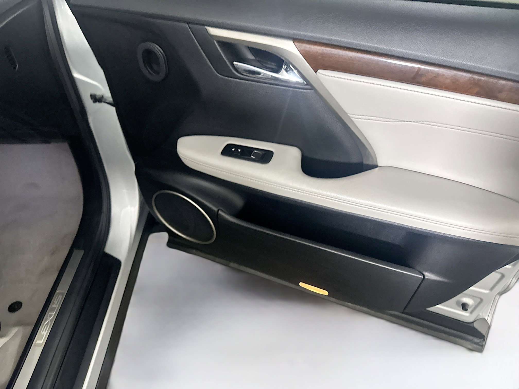 Used 2017 Lexus RX 350 AWD w/ Premium Package image 32