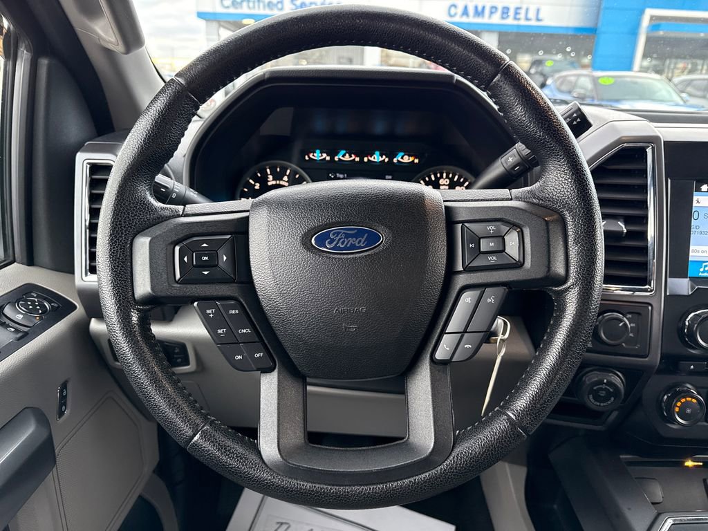 Used 2016 Ford F150 XLT w/ Equipment Group 302A Luxury image 16