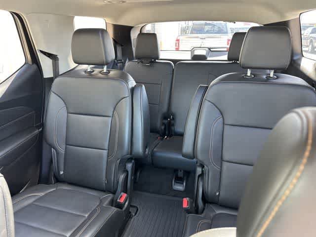 Used 2019 Chevrolet Traverse LT w/ LT Premium Package AWD/4WD image 4