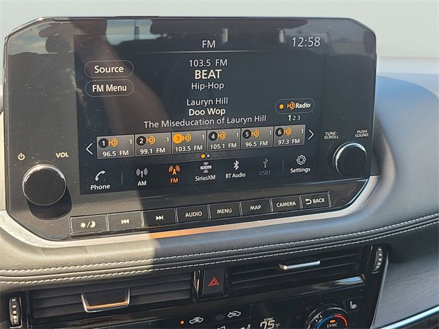 Used 2021 Nissan Rogue Platinum image 32