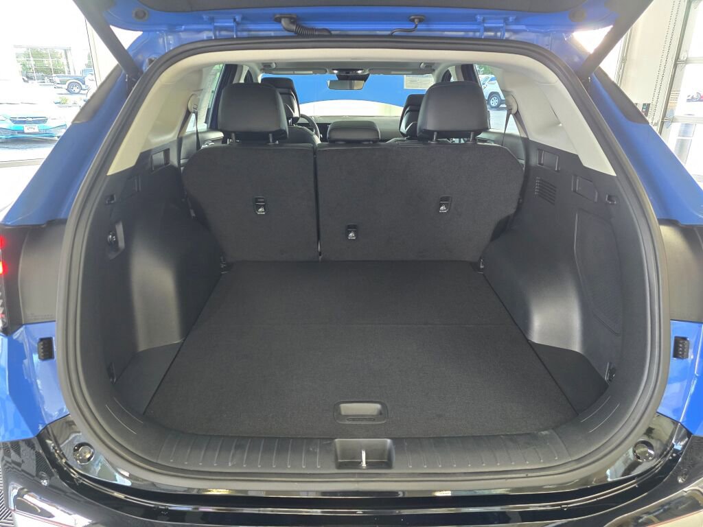 Used 2026 Kia Sportage SX image 16