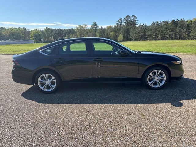 Used 2024 Honda Accord LX image 7