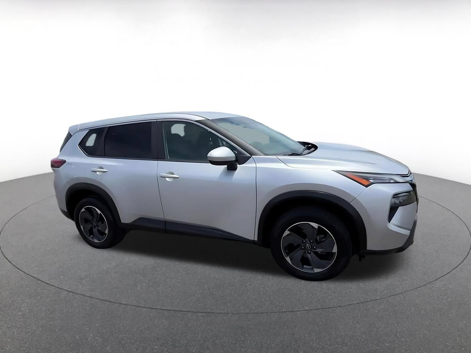 Used 2025 Nissan Rogue SV FWD video 2