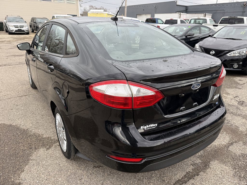 Used 2019 Ford Fiesta S image 4