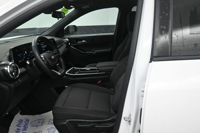 Used 2025 Chevrolet Equinox LT AWD/4WD image 25