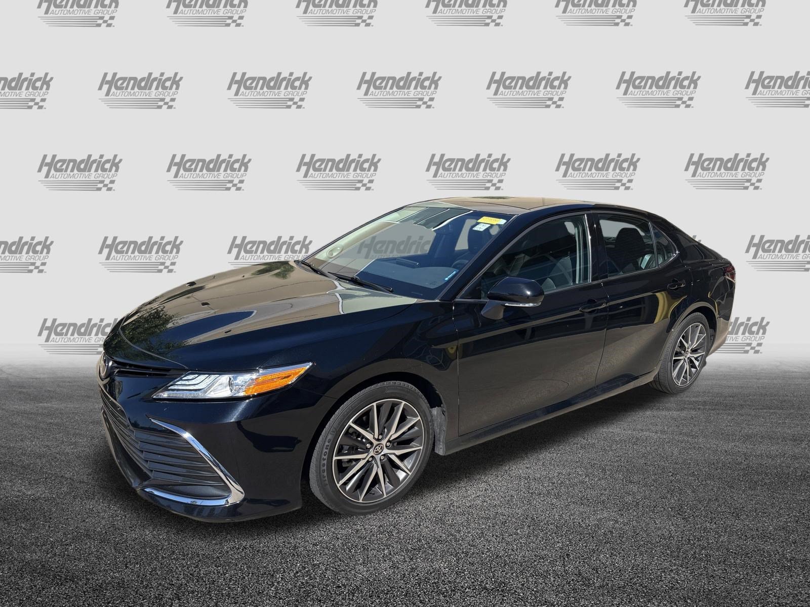 Used 2021 Toyota Camry XLE w/ Navigation Package AWD/4WD image 5