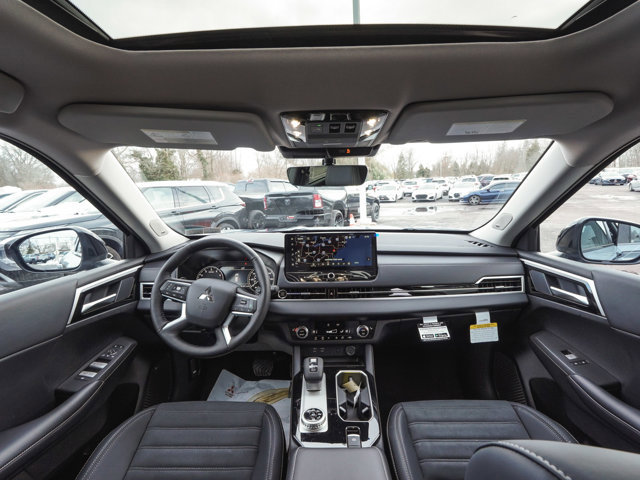 New 2026 Mitsubishi Outlander Trail Edition AWD/4WD image 37