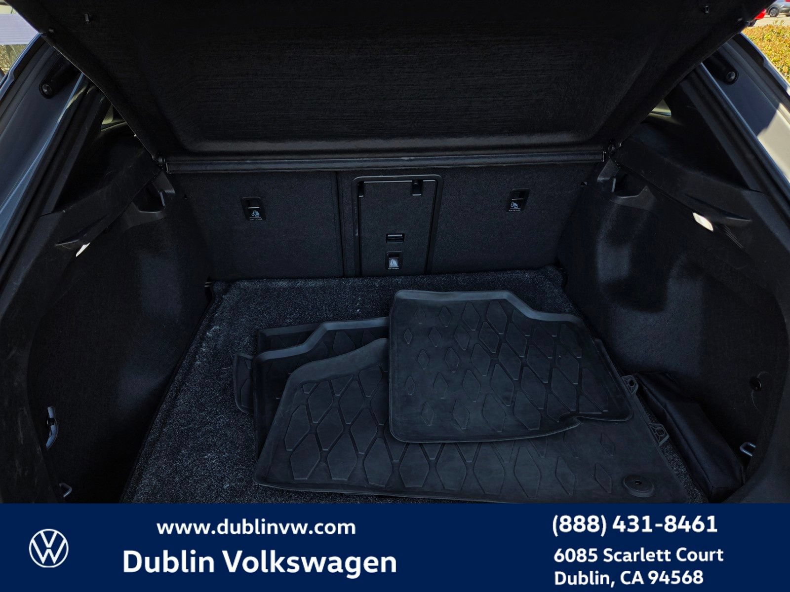 Used 2023 Volkswagen ID.4 Pro S RWD image 23