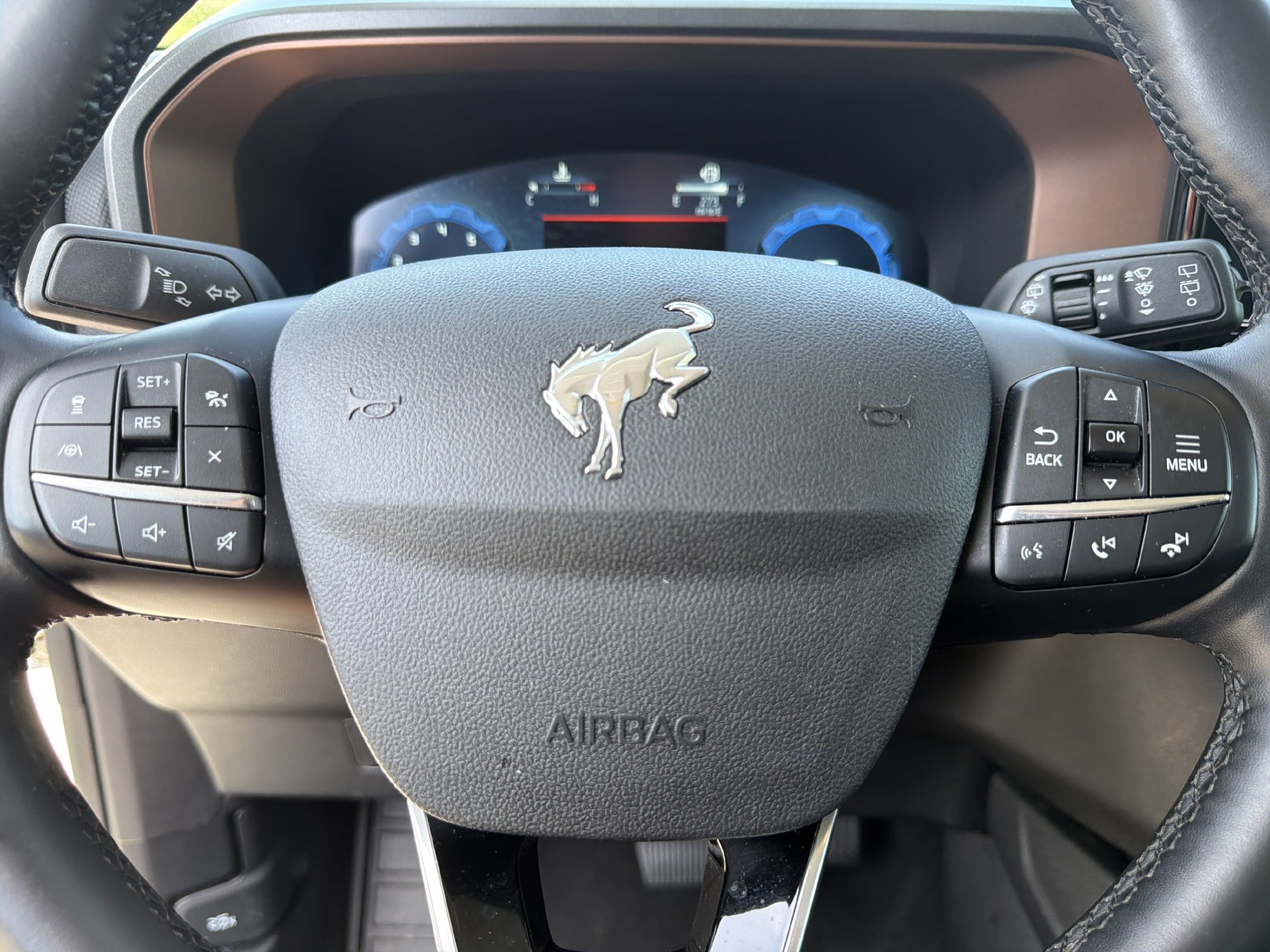 Used 2025 Ford Bronco Sport Outer Banks w/ Outer Banks Tech Package+ AWD/4WD image 9