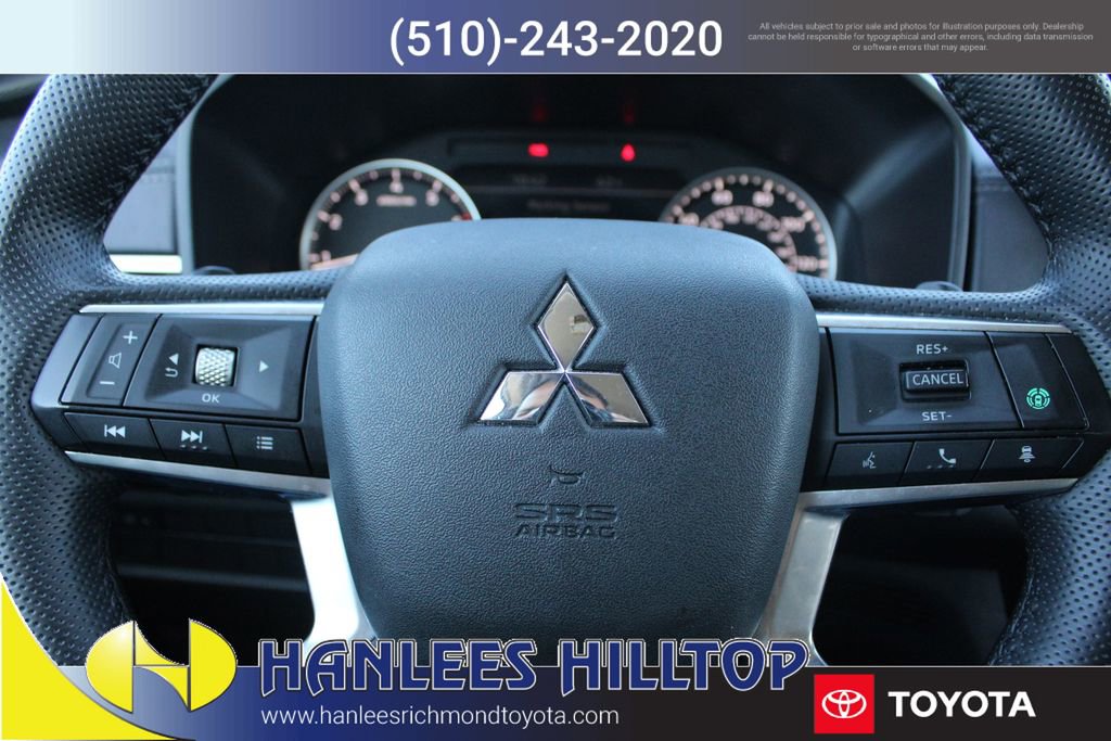 Used 2024 Mitsubishi Outlander SE image 28
