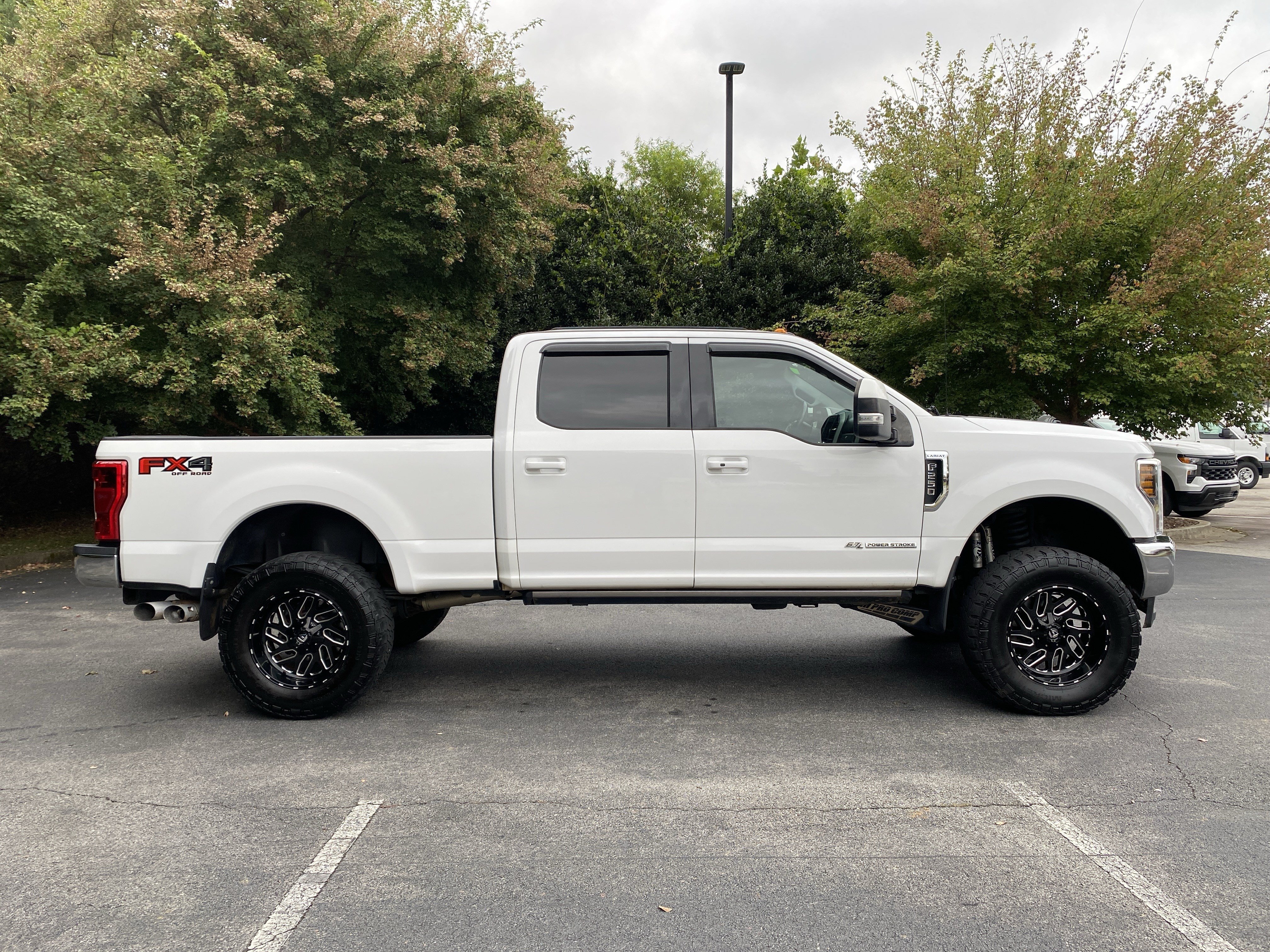 Used 2018 Ford F250 Lariat w/ Lariat Ultimate Package AWD/4WD image 10