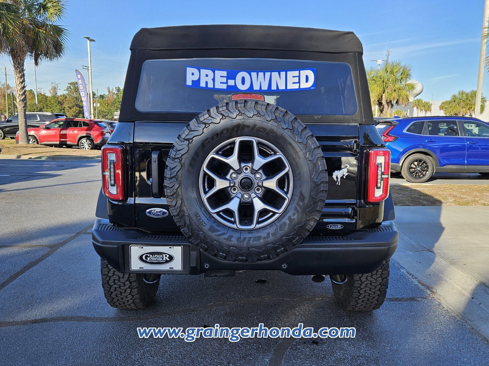 Used 2024 Ford Bronco Badlands image 4