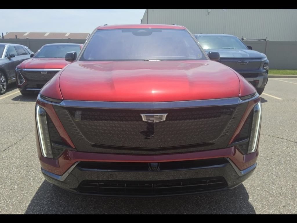 Used 2026 Cadillac Vistiq Sport w/ LPO, Floor Liner Package AWD/4WD image 6