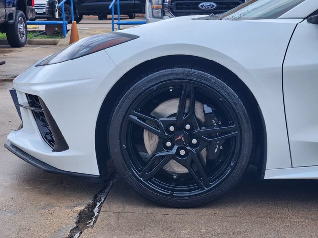 Used 2022 Chevrolet Corvette Stingray Coupe w/ Z51 Performance Package RWD image 8