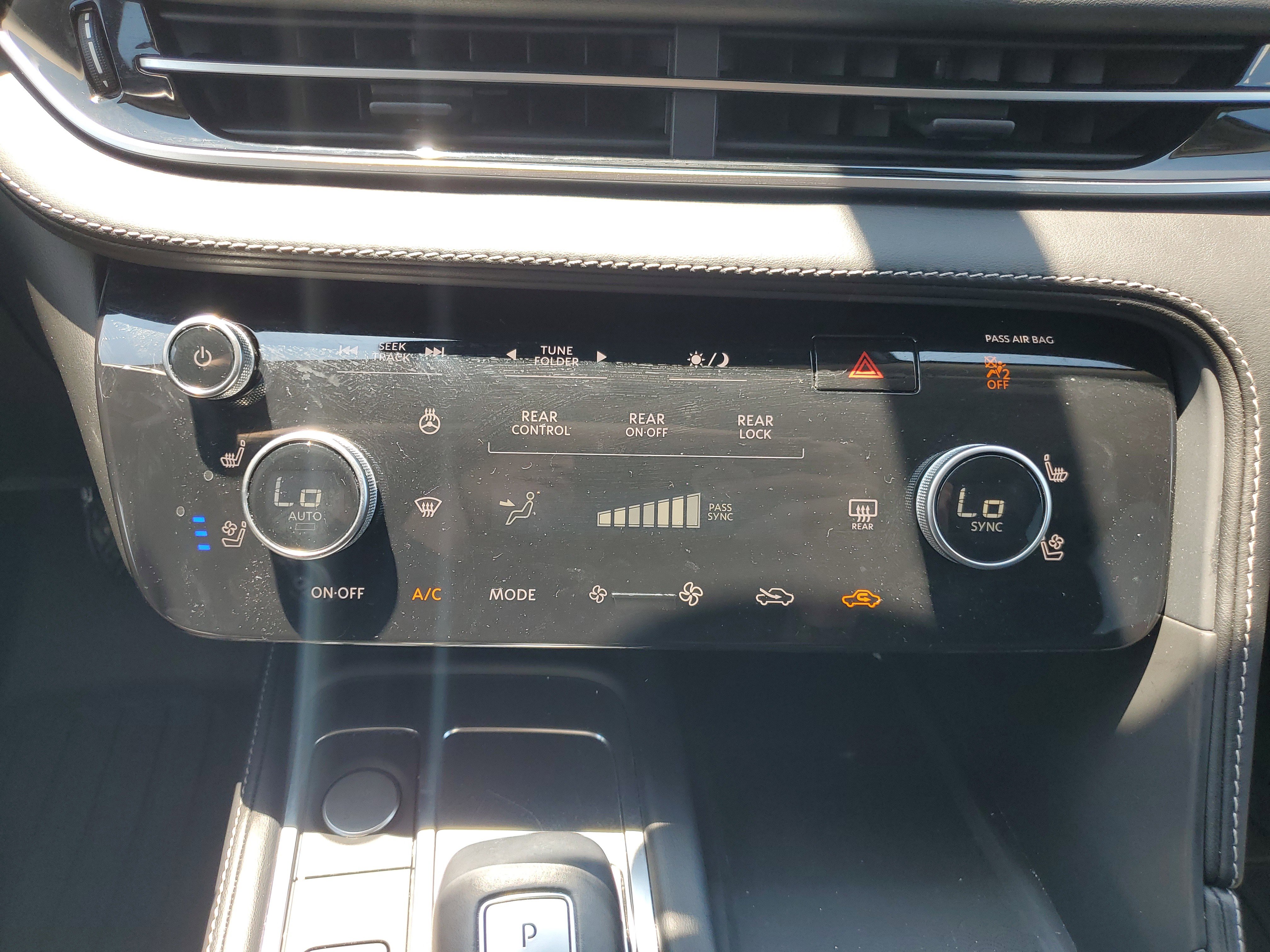 Used 2023 INFINITI QX60 Luxe image 9