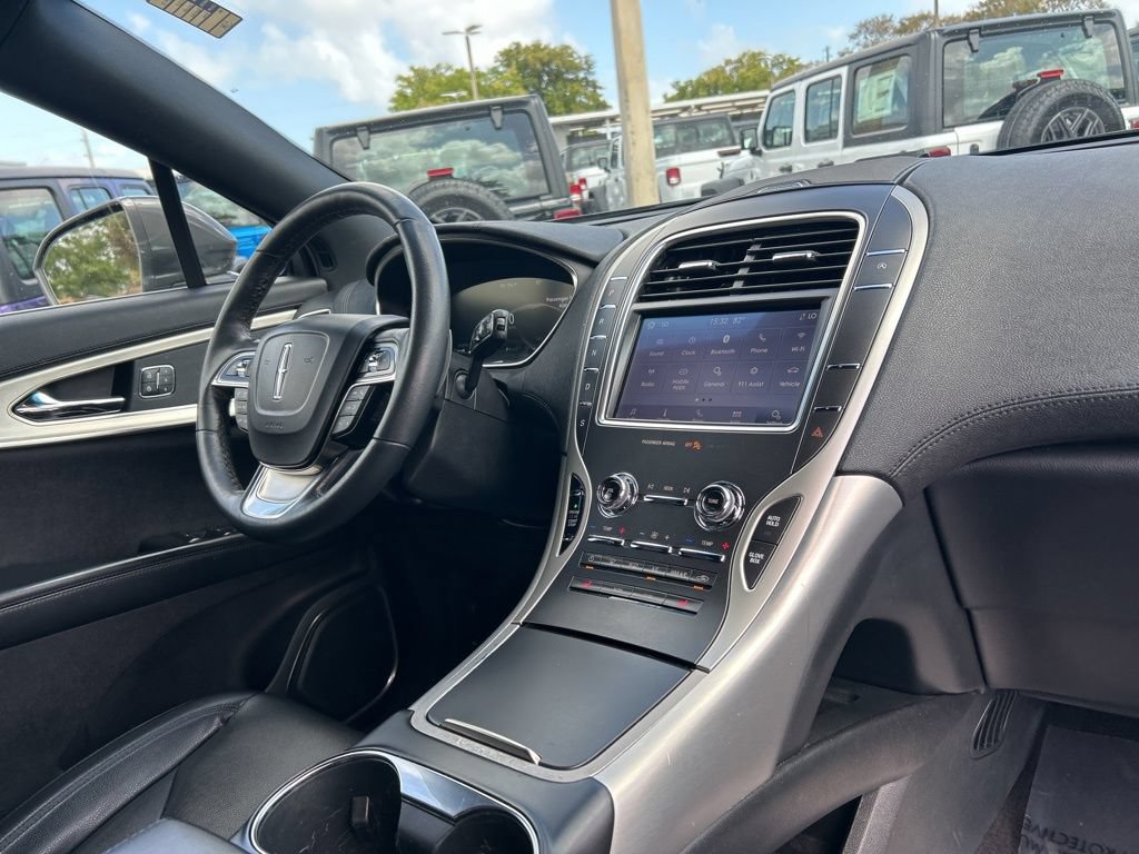 Used 2020 Lincoln Nautilus FWD image 26