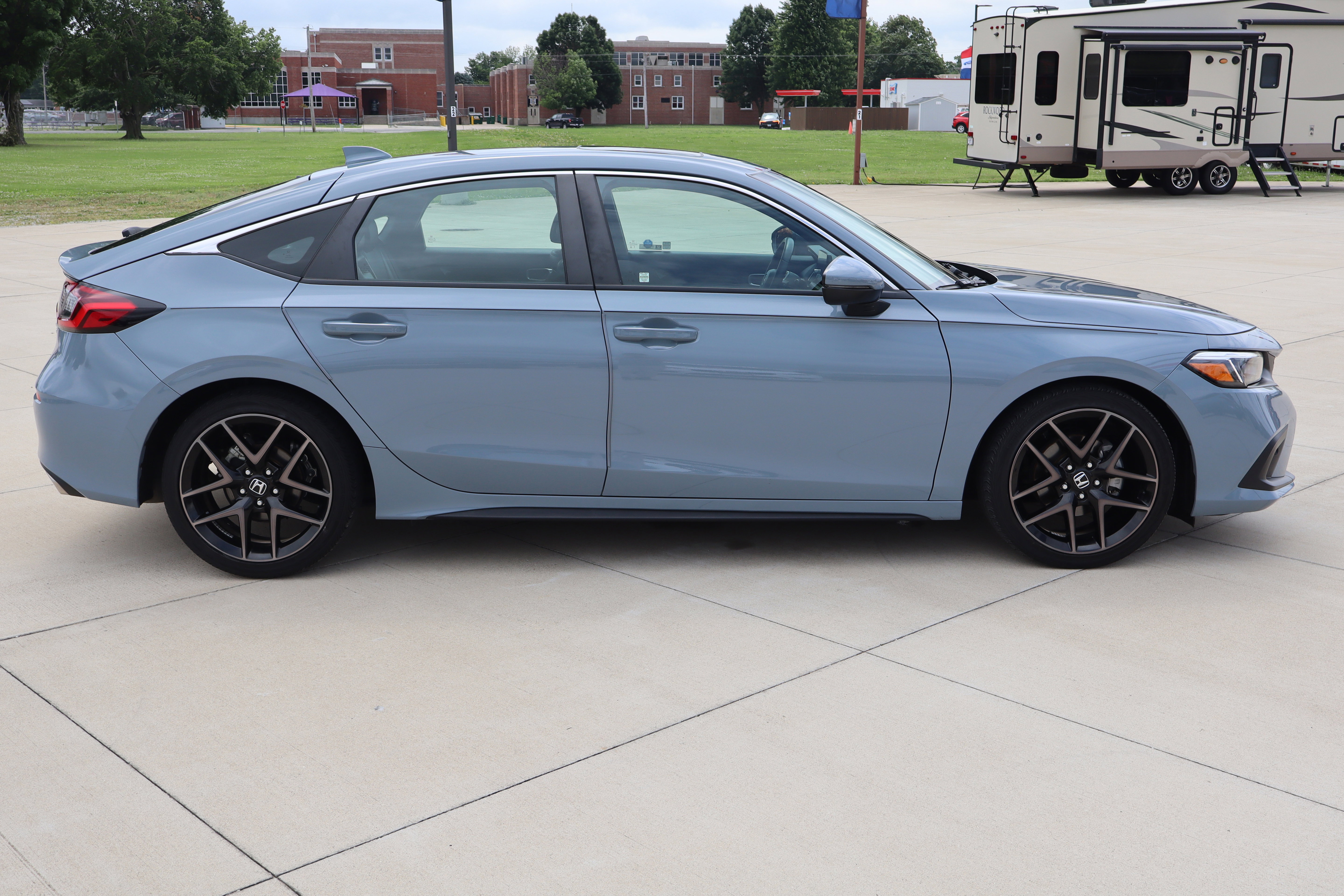 Used 2023 Honda Civic Sport Touring image 4