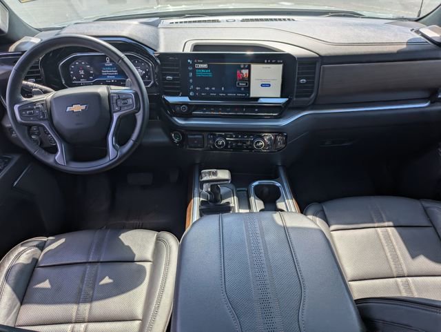 Certified 2024 Chevrolet Silverado 1500 High Country w/ High Country Premium Package AWD/4WD image 18
