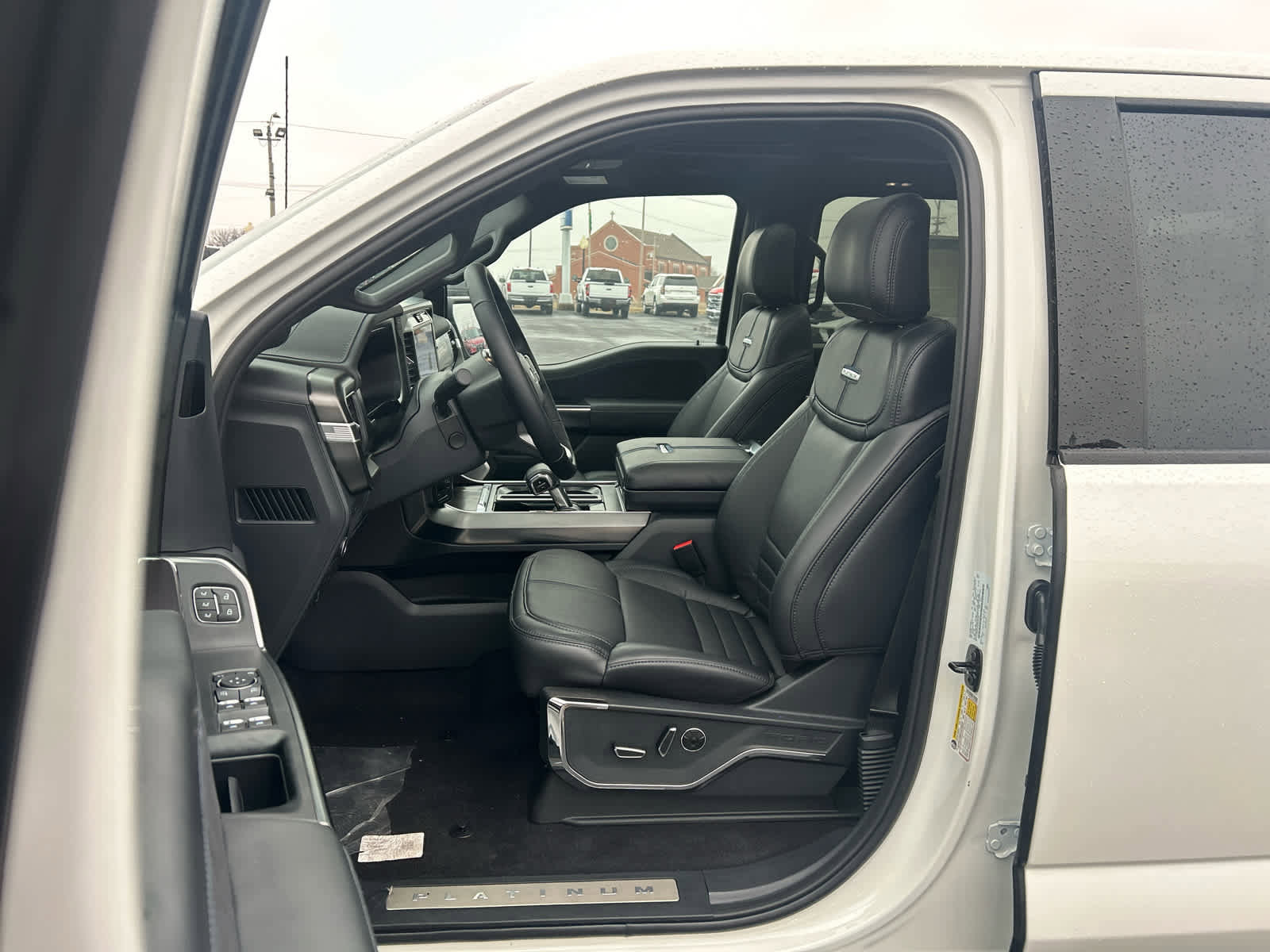 New 2025 Ford F150 Platinum w/ Equipment Group 702A High image 18