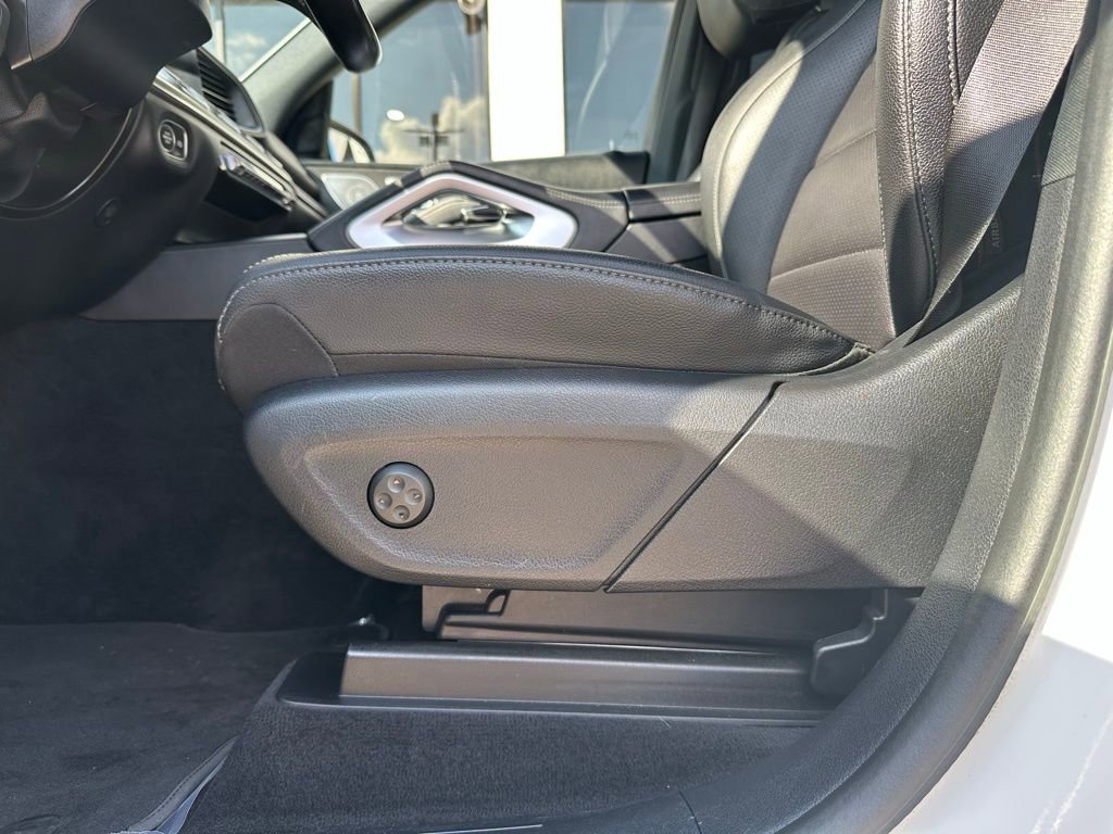 Used 2021 Mercedes-Benz GLE 350 4MATIC image 19