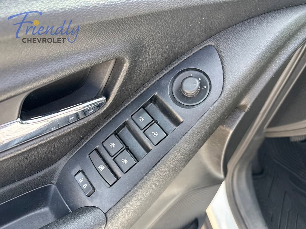 Used 2015 Chevrolet Trax LT w/ LT Plus Package AWD/4WD image 19