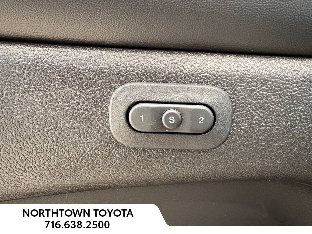 Used 2020 Dodge Durango GT image 26