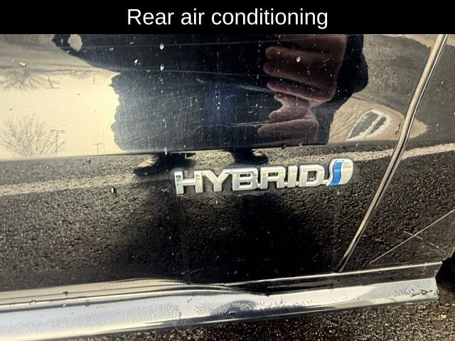 Used 2021 Toyota Sienna XLE image 15