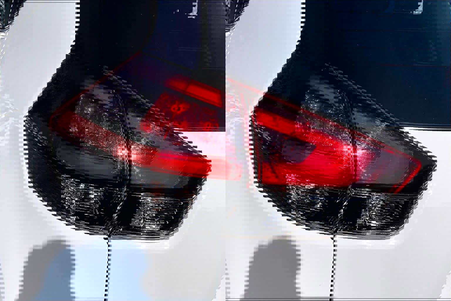 Used 2019 Nissan Rogue S image 84