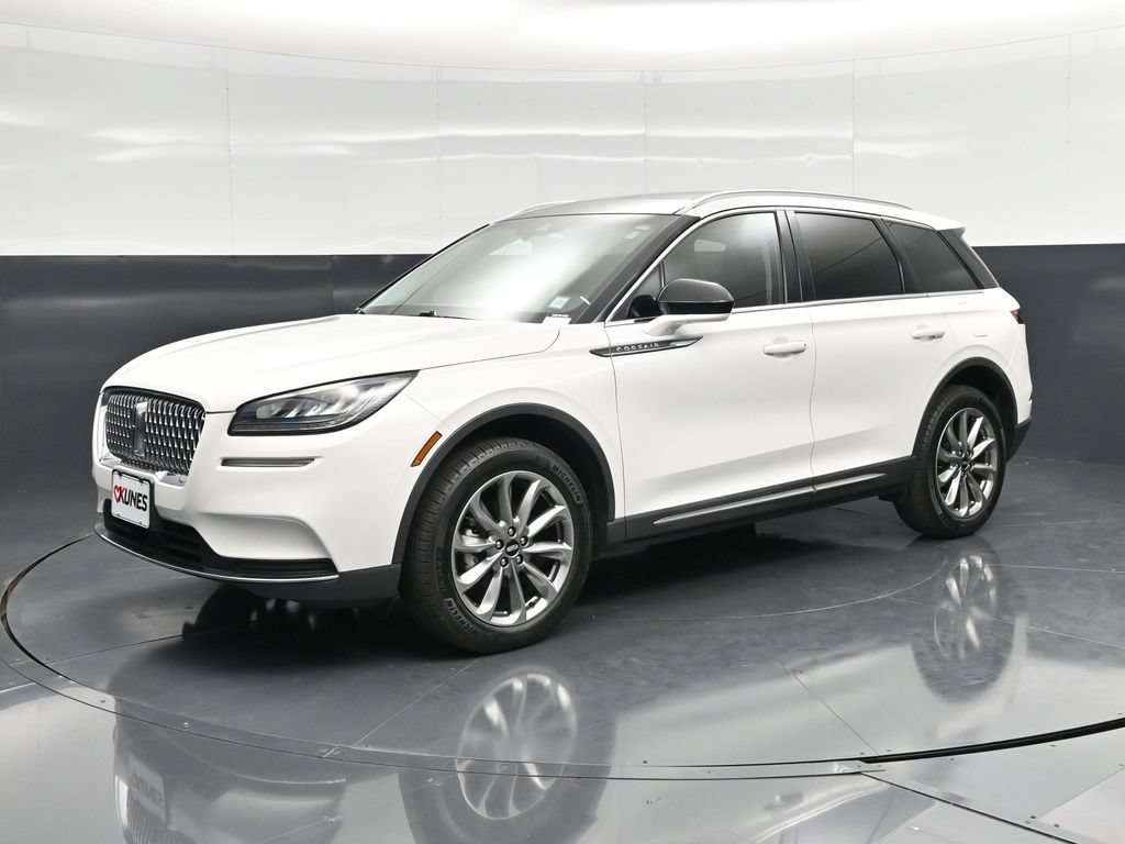 Used 2022 Lincoln Corsair AWD w/ Premium Package image 8